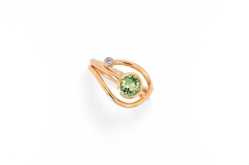 Round Green Garnet