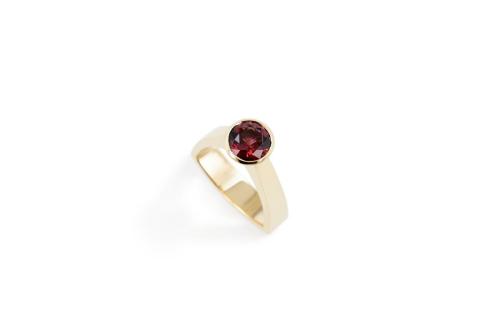 Round Rhodolite Garnet